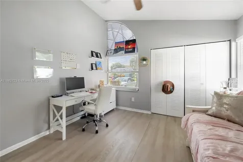9803 SW 59th Street Cooper City FL 33328