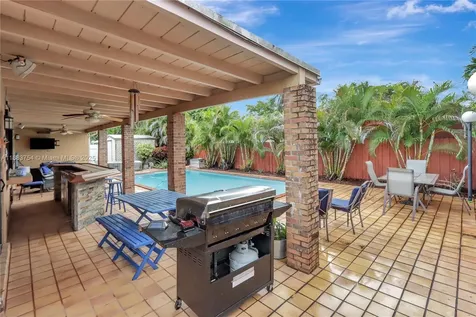 10419 SW 143rd Court Miami FL 33186