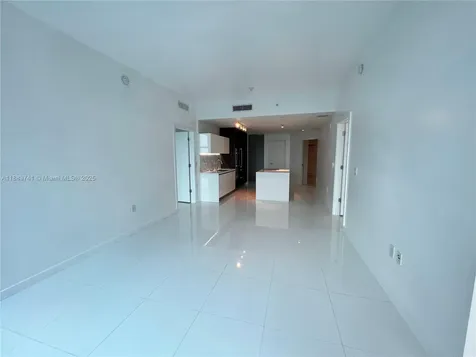 851 NE 1st Avenue Miami FL 33132