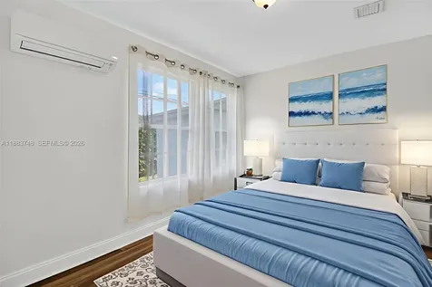 8371 SW 32nd Terrace Miami FL 33155
