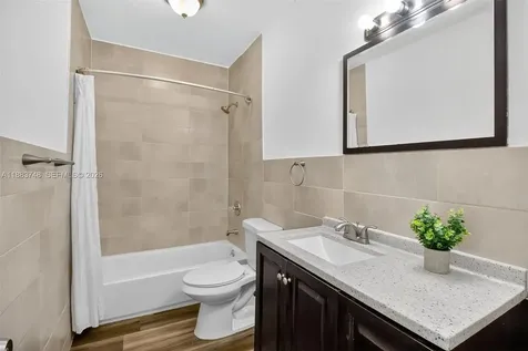 8371 SW 32nd Terrace Miami FL 33155
