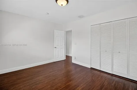 8371 SW 32nd Terrace Miami FL 33155