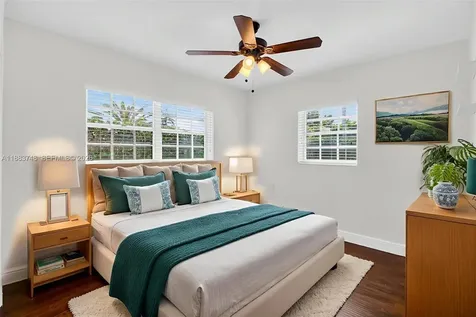 8371 SW 32nd Terrace Miami FL 33155