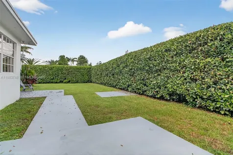8371 SW 32nd Terrace Miami FL 33155