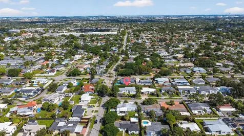8371 SW 32nd Terrace Miami FL 33155