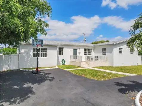 8371 SW 32nd Terrace Miami FL 33155
