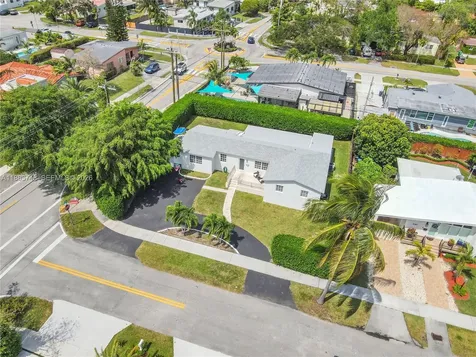 8371 SW 32nd Terrace Miami FL 33155