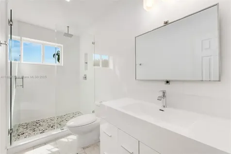 7425 SW 115th Street Pinecrest FL 33156