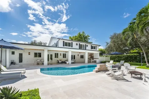 7425 SW 115th Street Pinecrest FL 33156