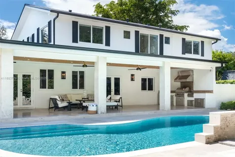 7425 SW 115th Street Pinecrest FL 33156