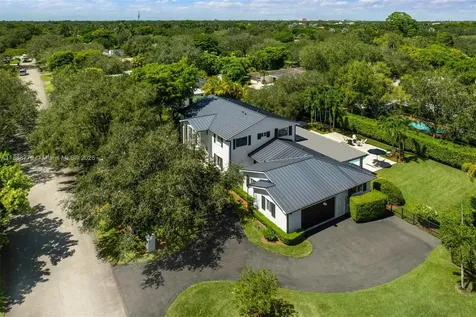 7425 SW 115th Street Pinecrest FL 33156