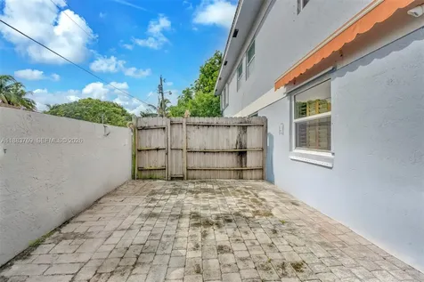 390 SE 2nd Avenue Deerfield Beach FL 33441