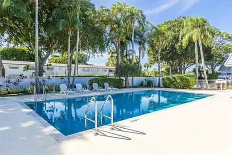 390 SE 2nd Avenue Deerfield Beach FL 33441