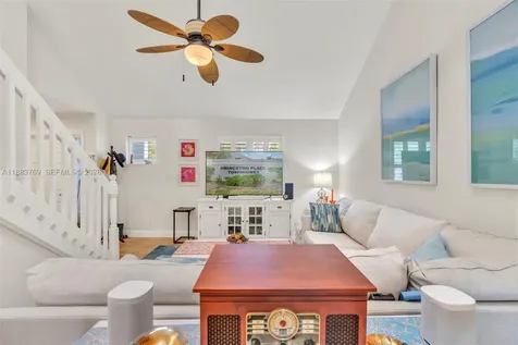 390 SE 2nd Avenue Deerfield Beach FL 33441