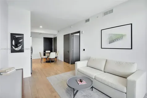 398 NE 5th Street Miami FL 33132