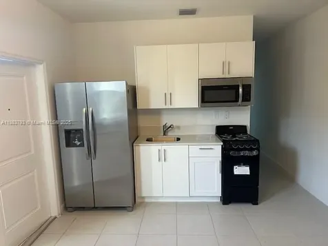 834 SE 26th Road Homestead FL 33035