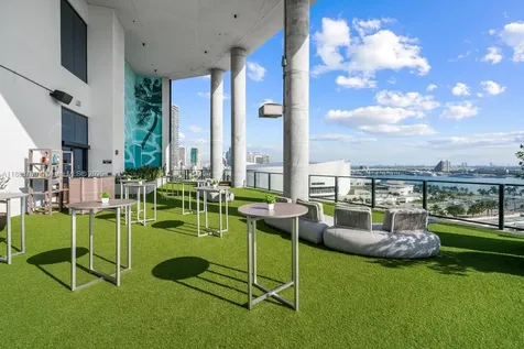 398 NE 5th Street Miami FL 33132