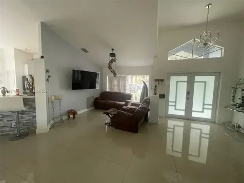 12645 SW 9th Place Davie FL 33325