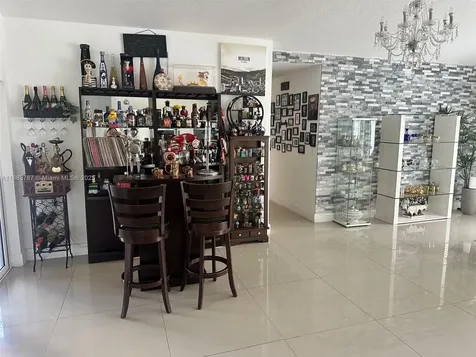 12645 SW 9th Place Davie FL 33325