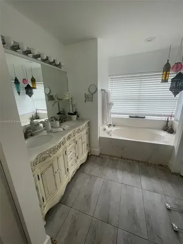 12645 SW 9th Place Davie FL 33325