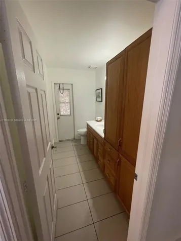 12645 SW 9th Place Davie FL 33325