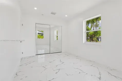 232 SW 22nd Street Fort Lauderdale FL 33315