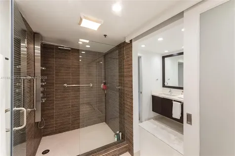 251 Crandon Boulevard Key Biscayne FL 33149