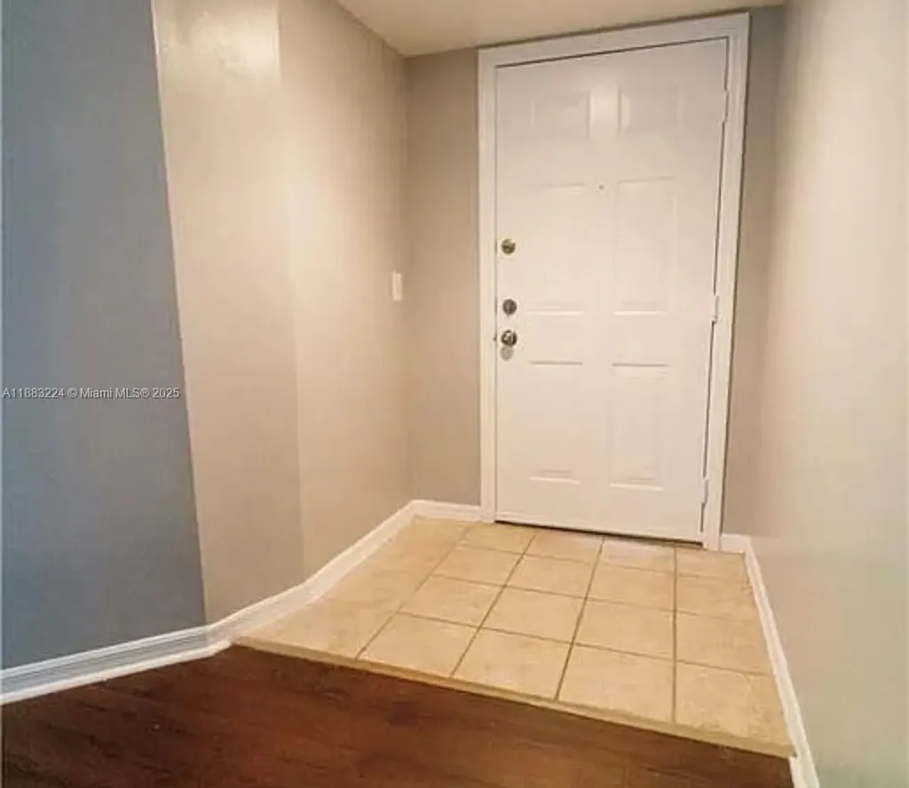 4183 N Haverhill Road West Palm Beach FL 33417