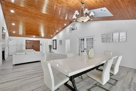 14401 SW 23rd Street Davie FL 33325