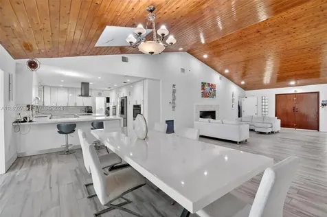 14401 SW 23rd Street Davie FL 33325