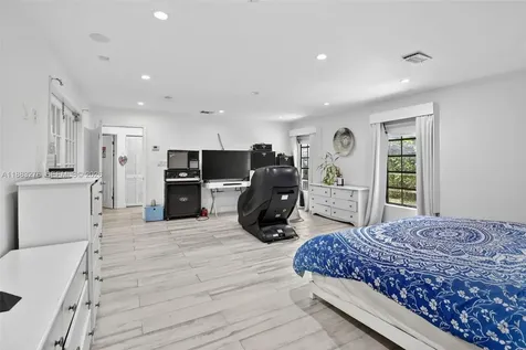 14401 SW 23rd Street Davie FL 33325
