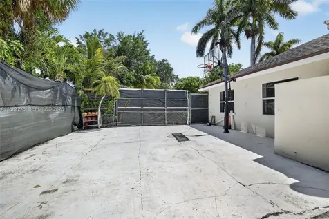 14401 SW 23rd Street Davie FL 33325