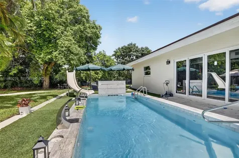 14401 SW 23rd Street Davie FL 33325