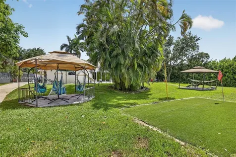 14401 SW 23rd Street Davie FL 33325