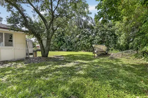 14401 SW 23rd Street Davie FL 33325