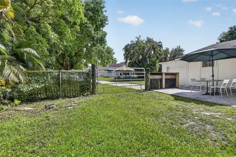 14401 SW 23rd Street Davie FL 33325