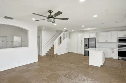 11373 NW 34th Place Sunrise FL 33323