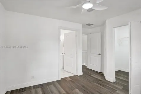 11373 NW 34th Place Sunrise FL 33323