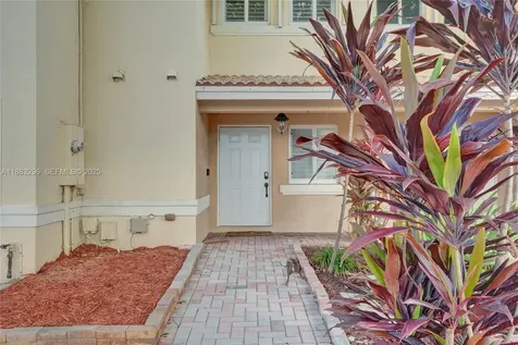 11373 NW 34th Place Sunrise FL 33323