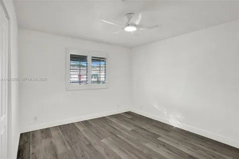 11373 NW 34th Place Sunrise FL 33323