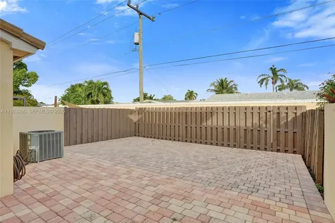 11373 NW 34th Place Sunrise FL 33323