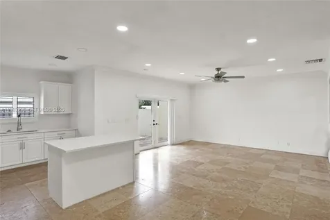 11373 NW 34th Place Sunrise FL 33323
