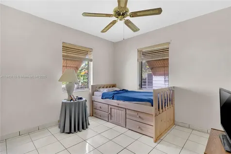 737 SW 8th Avenue Hallandale Beach FL 33009