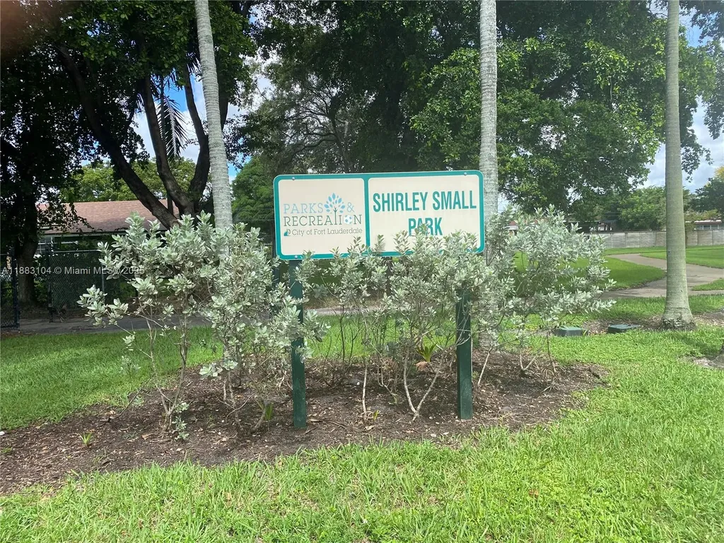 3416 SW 12th Court Fort Lauderdale FL 33312