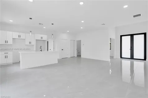 3405 73rd Street W Lehigh Acres FL 33971