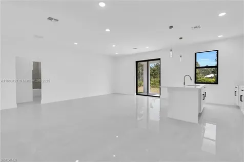 3405 73rd Street W Lehigh Acres FL 33971