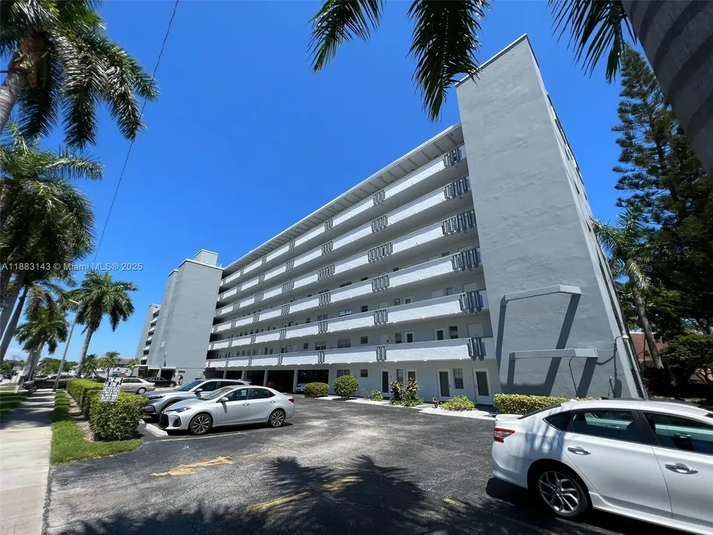 1000 NE 14th Avenue Hallandale Beach FL 33009