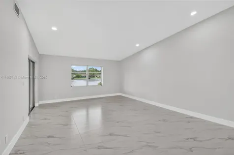 8127 Songbird Terrace Boca Raton FL 33496