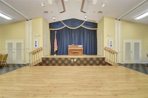 8127 Songbird Terrace Boca Raton FL 33496