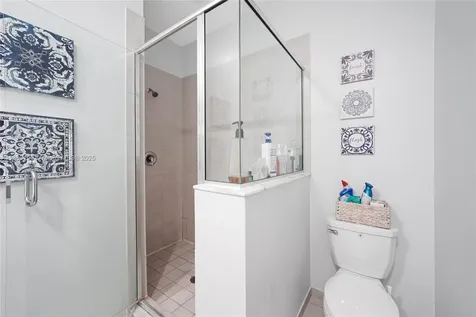 156 SW 185th Way Pembroke Pines FL 33029